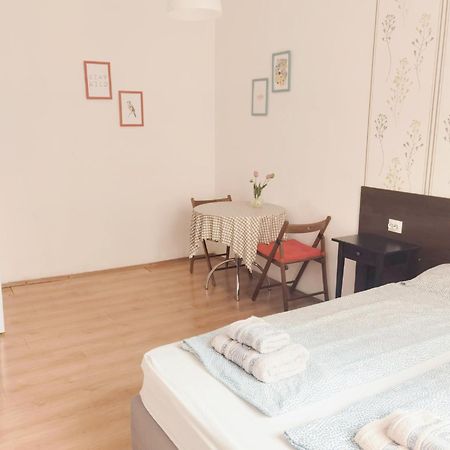1#Parliament Sunflower Apartments Room 부다페스트 외부 사진