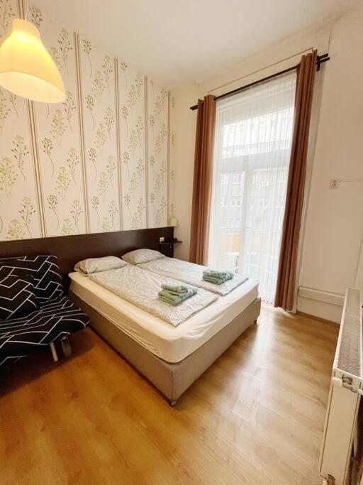 1#Parliament Sunflower Apartments Room 부다페스트 외부 사진